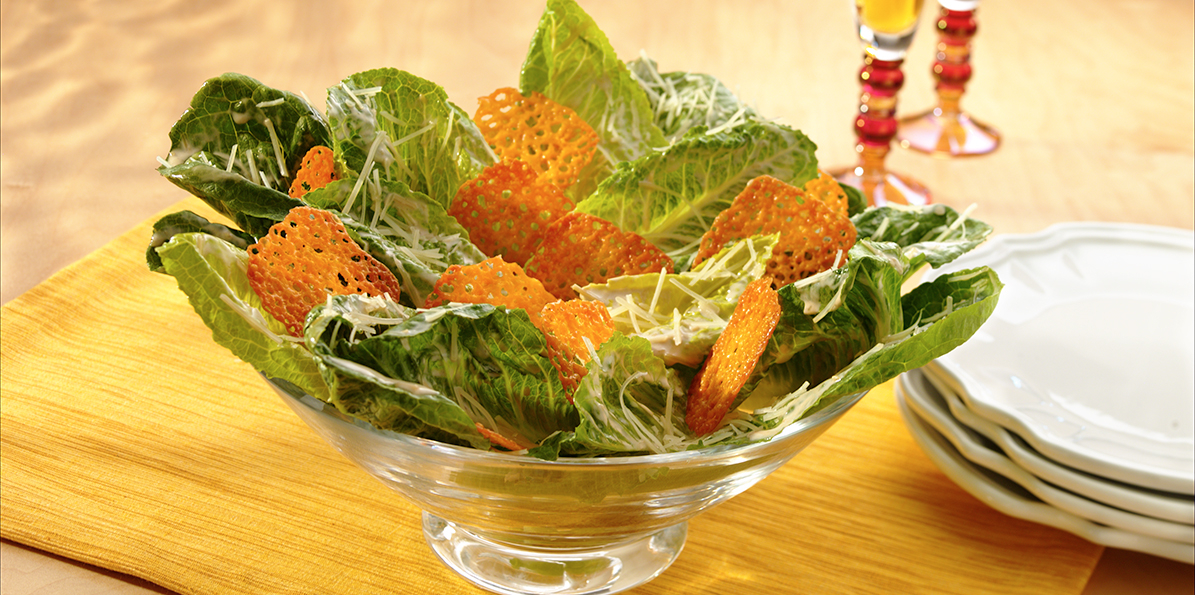 Caesar Salad with Cheddar Crackers